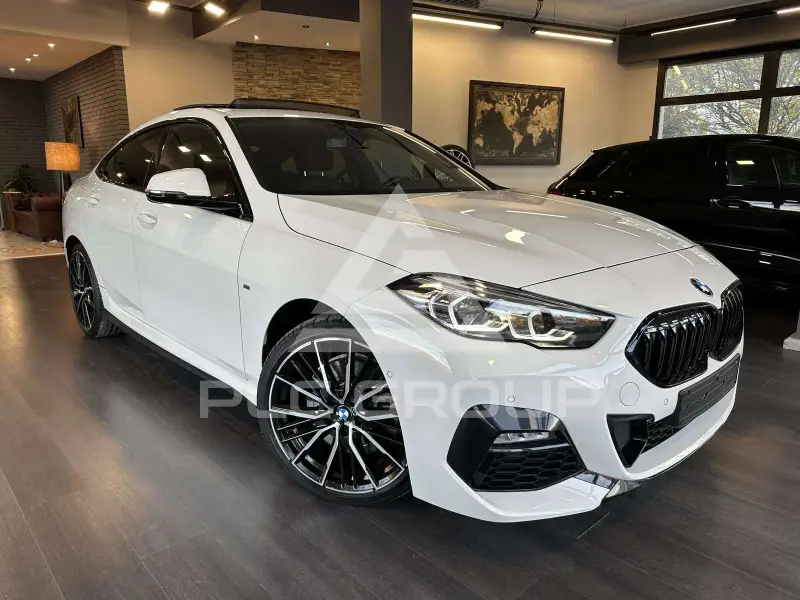 2023 BMW 220
