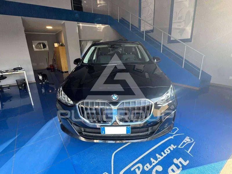 2023 BMW 220