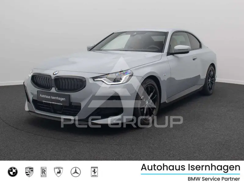 2023 BMW 220