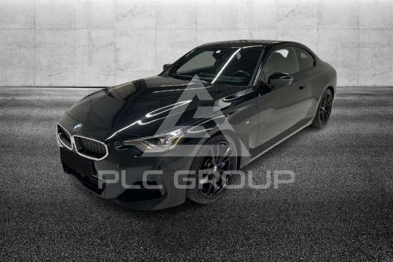 2023 BMW 220