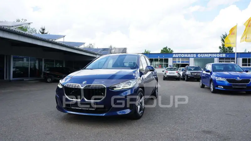 2023 BMW 216