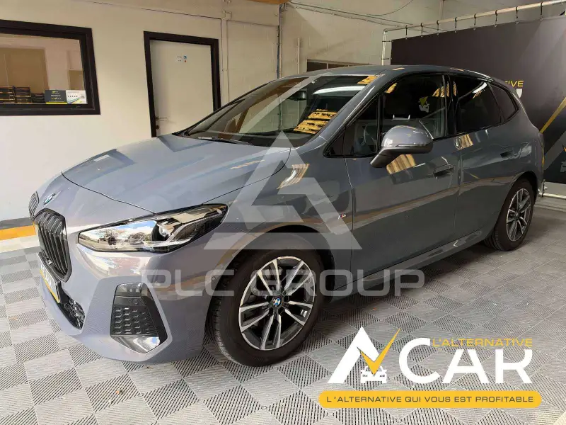 2023 BMW 216