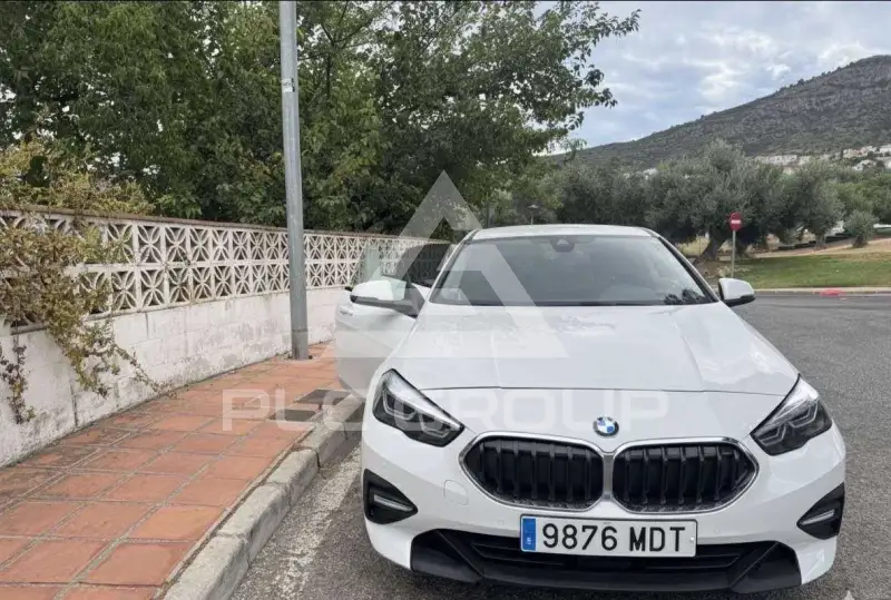 2023 BMW 216