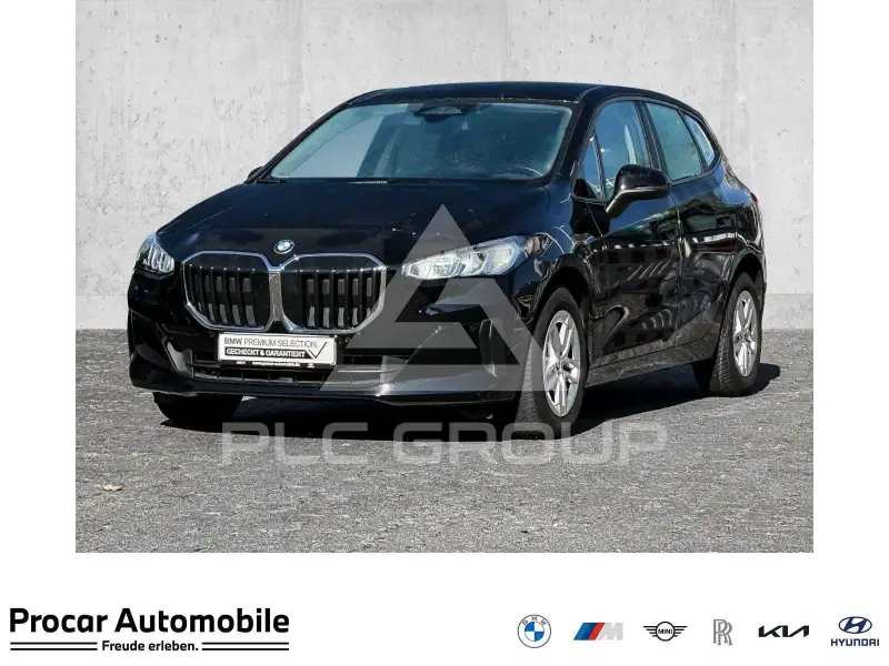 2023 BMW 216