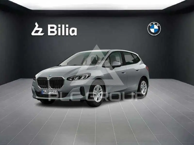 2023 BMW 216