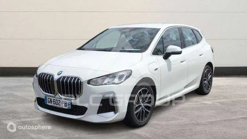 2023 BMW 225