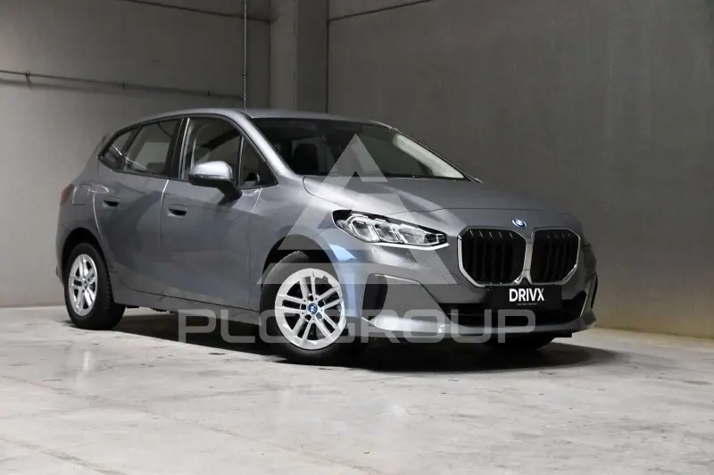 2023 BMW 225