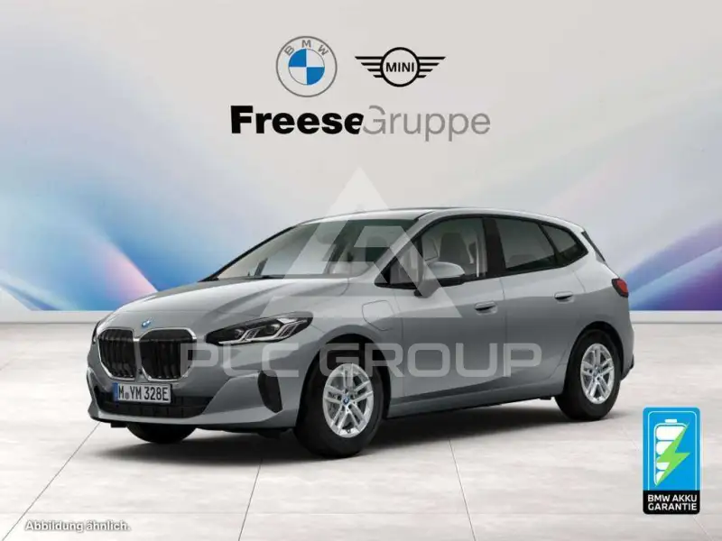 2023 BMW 225