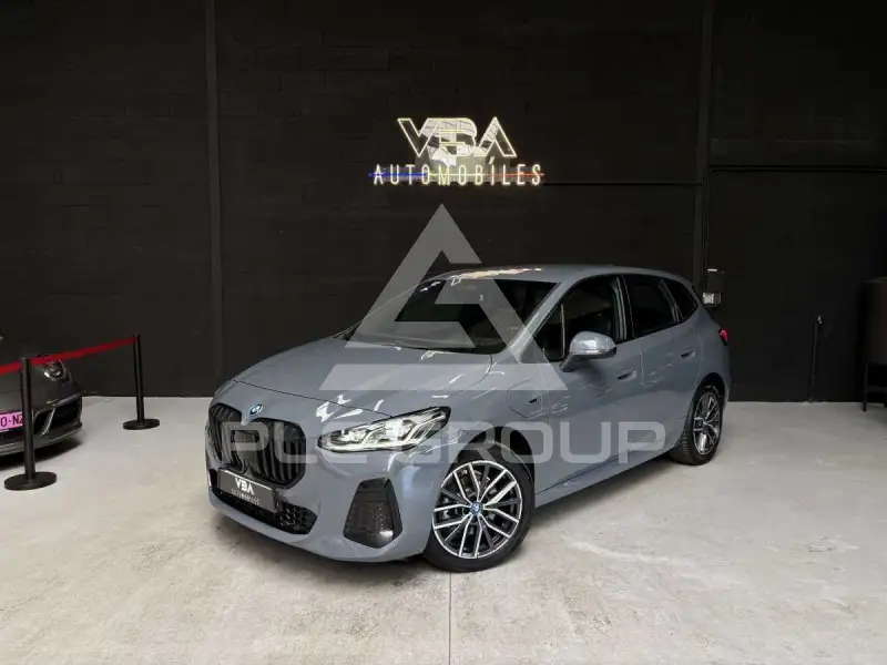 2023 BMW 225