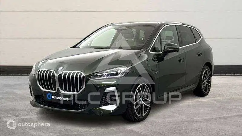 2023 BMW 225