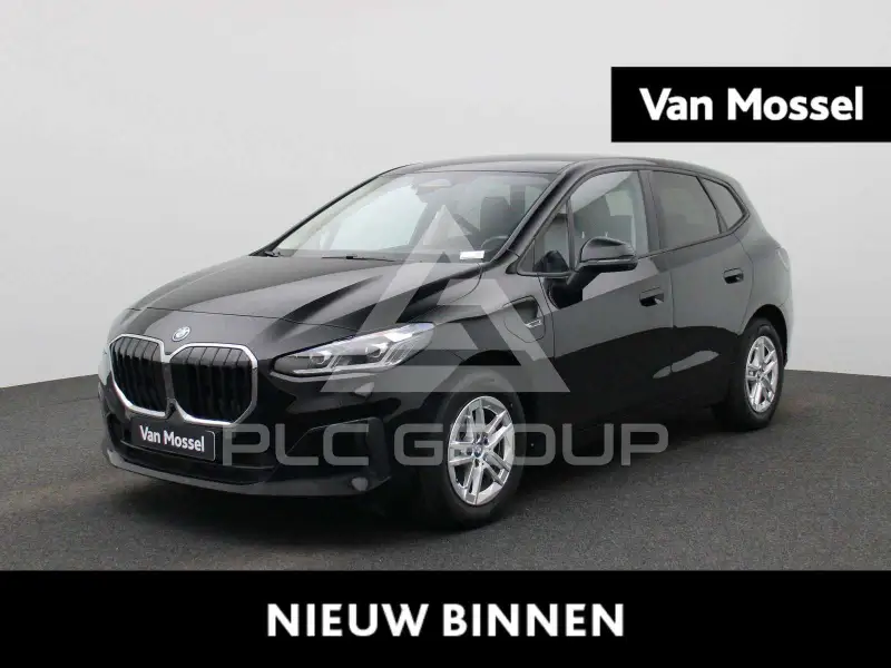2023 BMW 225