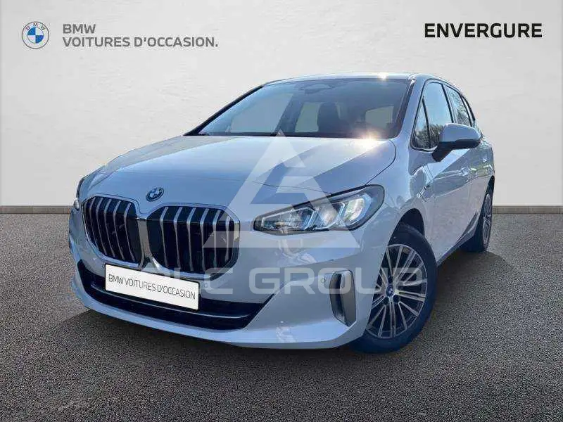 2023 BMW 225