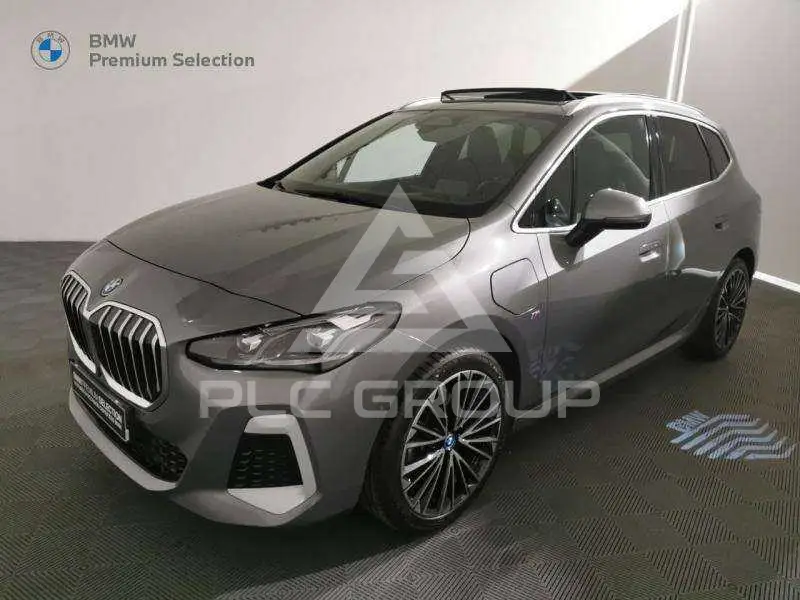 2023 BMW 225