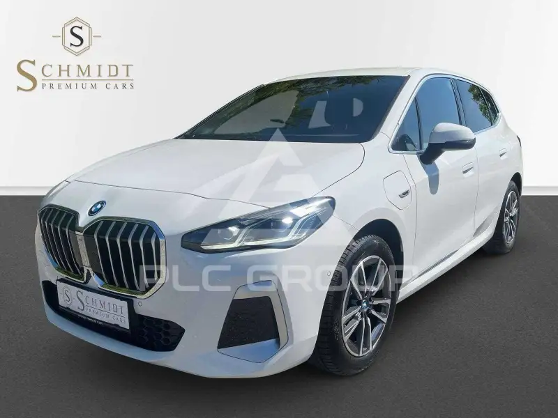 2023 BMW 225