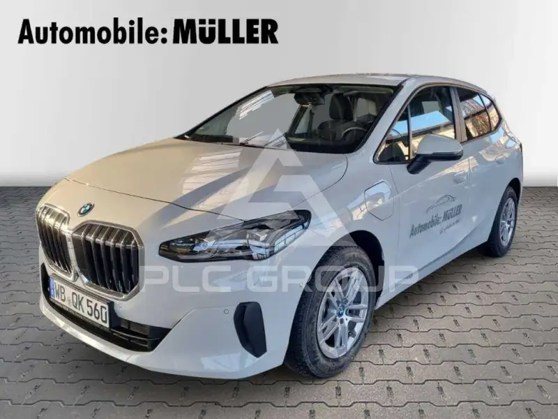 2023 BMW 225