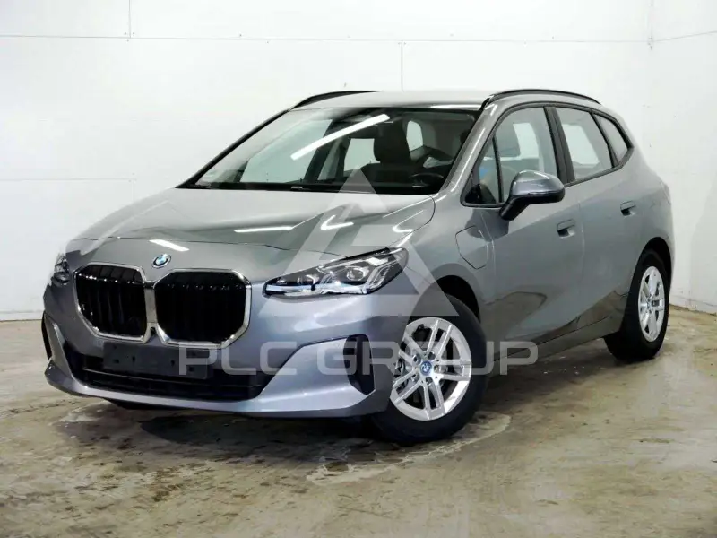 2023 BMW 225