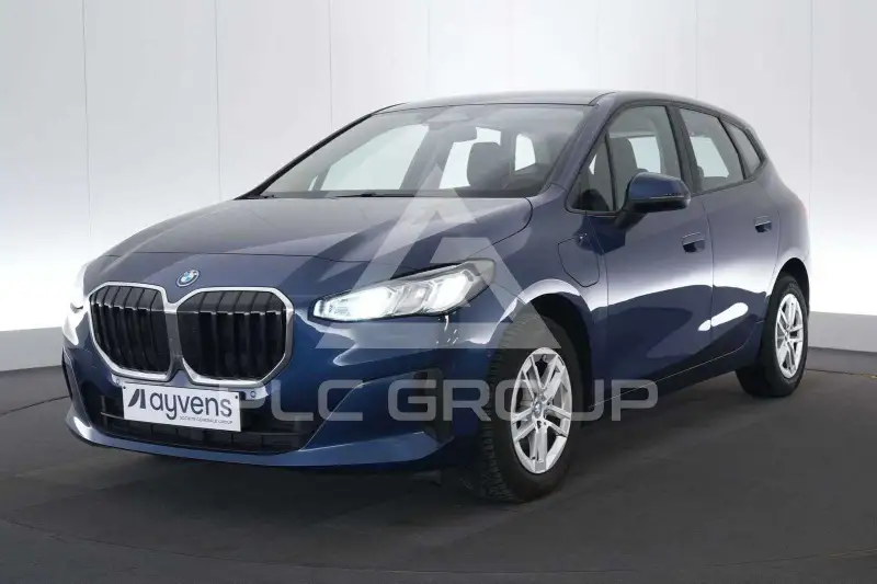 2023 BMW 225