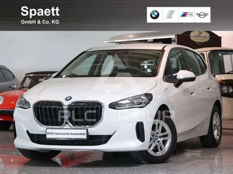 2023 BMW 225