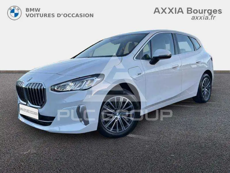 2023 BMW 225