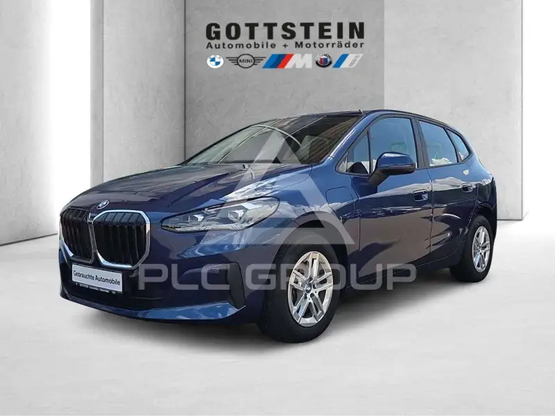 2023 BMW 225