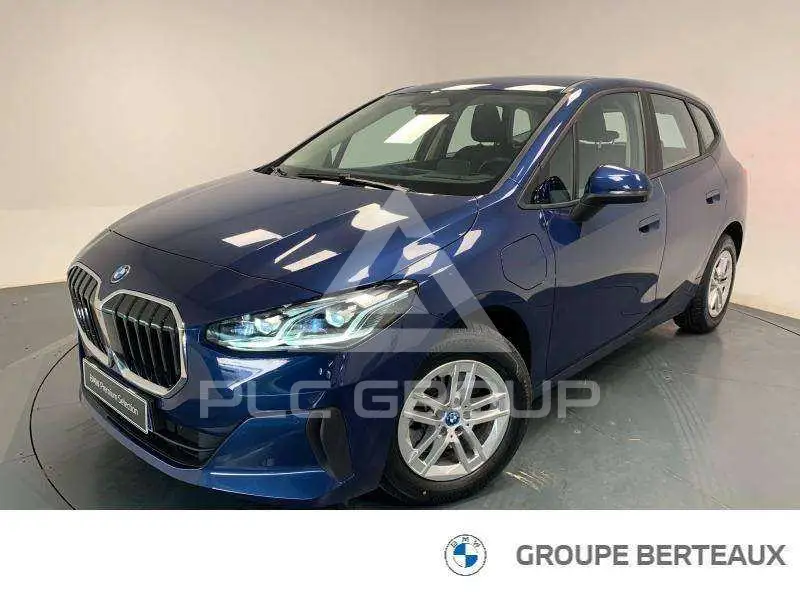 2023 BMW 225