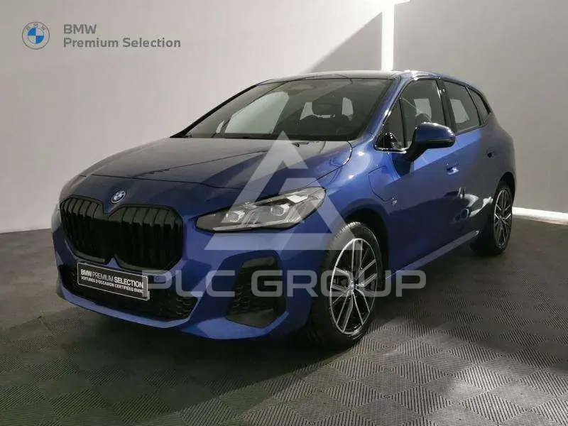 2023 BMW 225