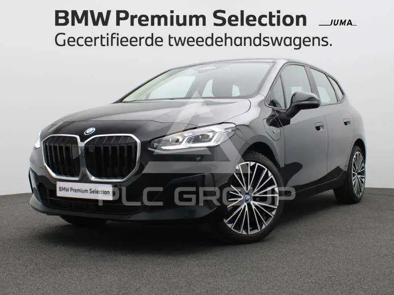 2023 BMW 225
