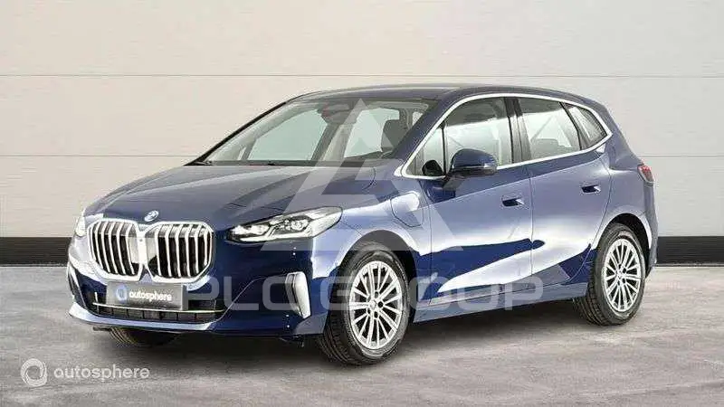 2023 BMW 225
