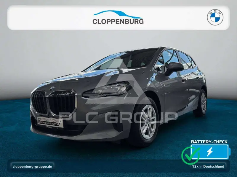 2023 BMW 225