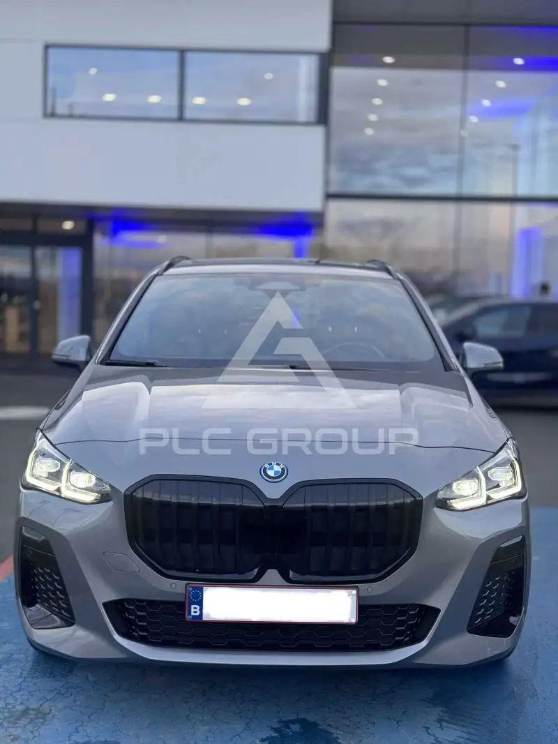 2023 BMW 225