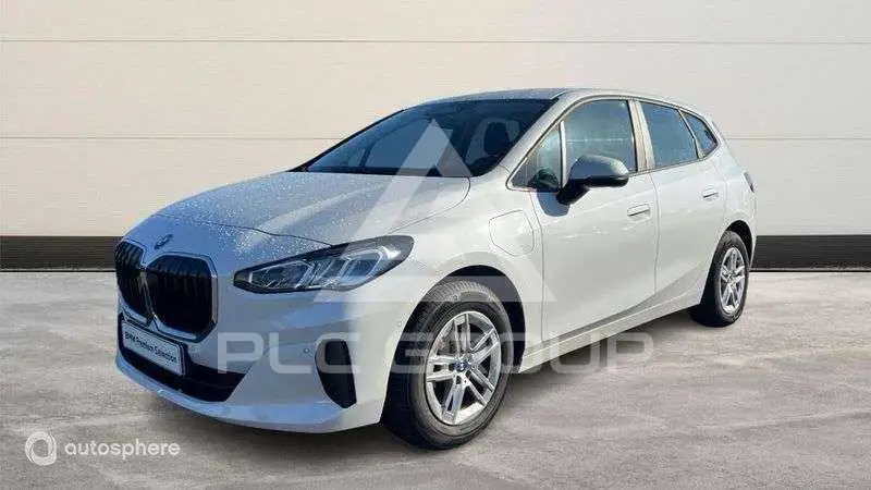 2023 BMW 225