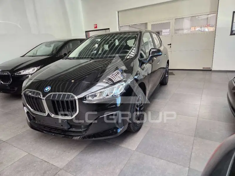 2023 BMW 225