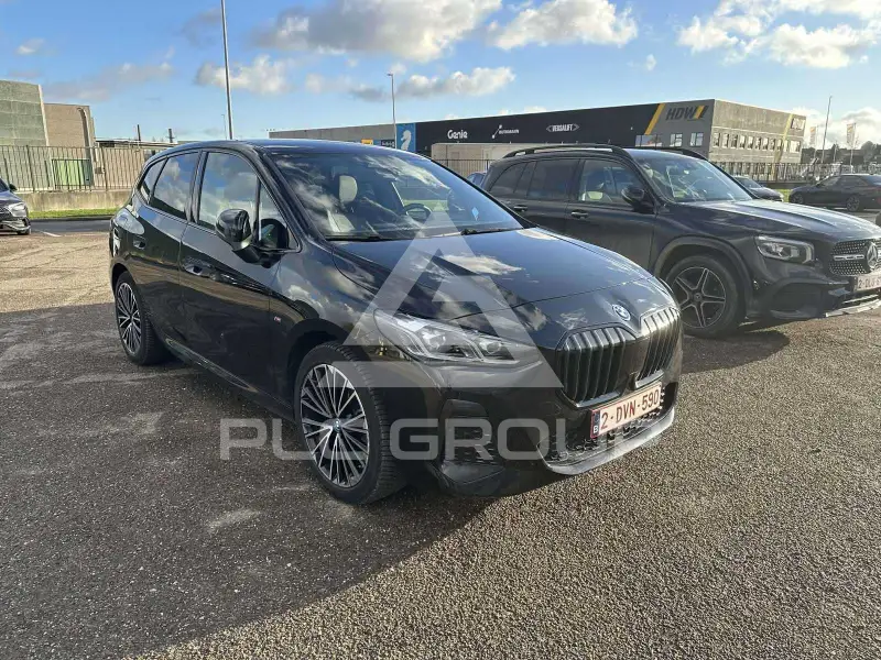 2023 BMW 225