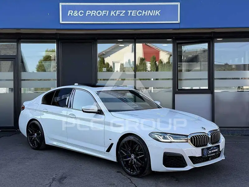 2023 BMW 540