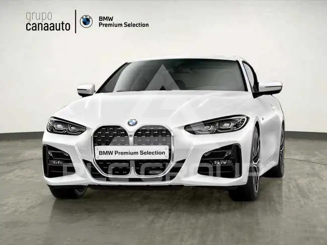 2023 BMW 140M