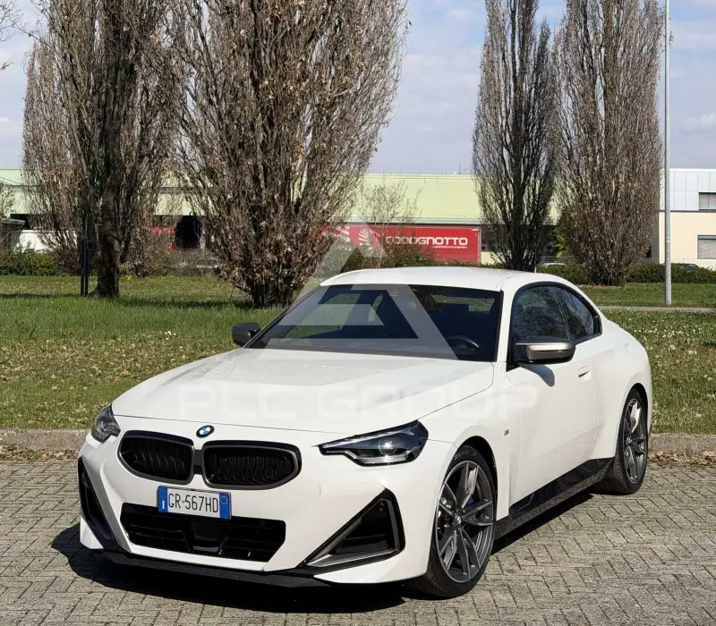 2023 BMW 240M