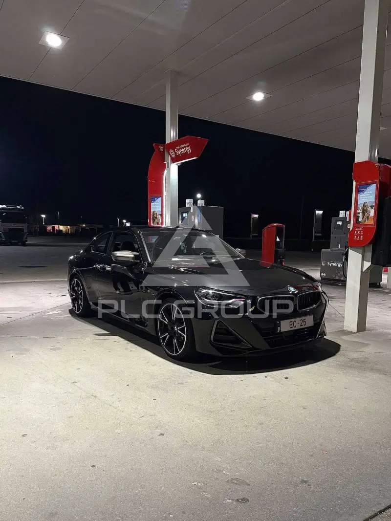 2023 BMW 240M