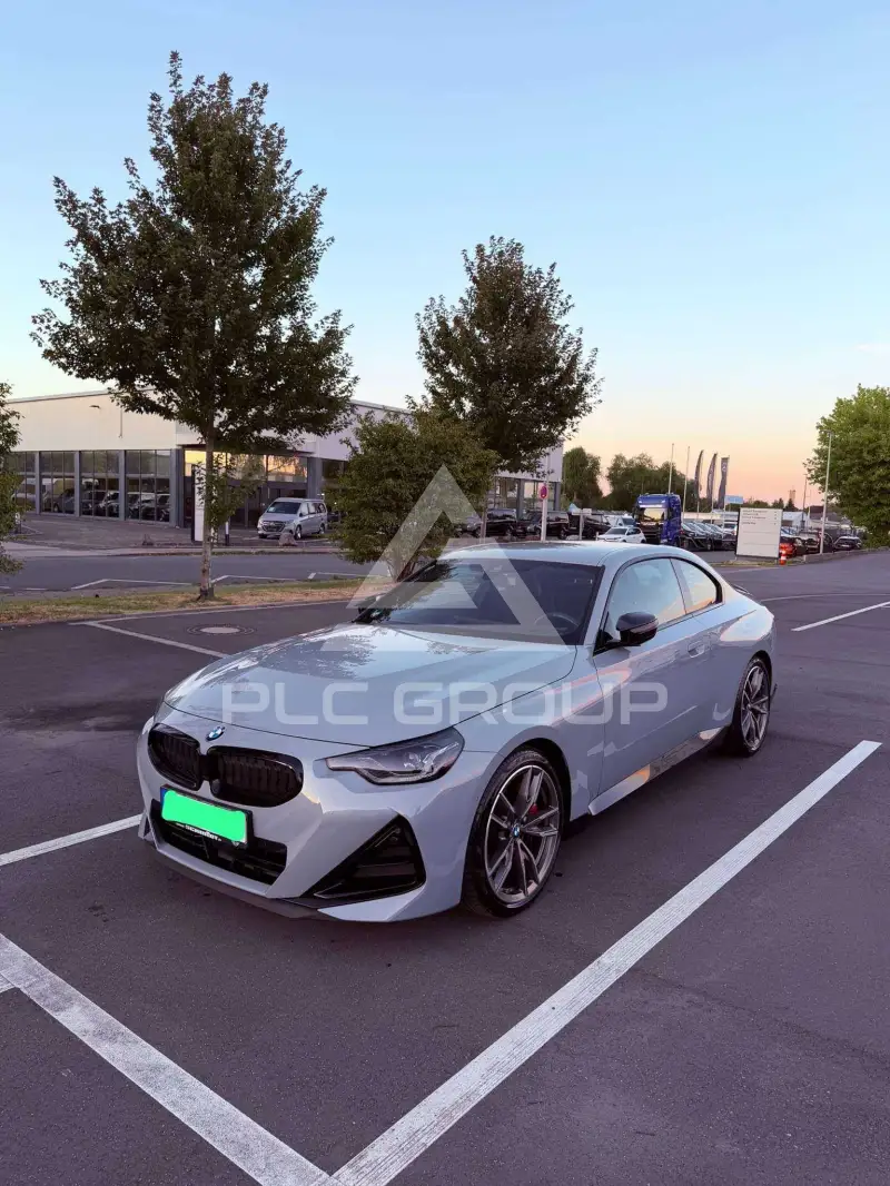 2023 BMW 240M