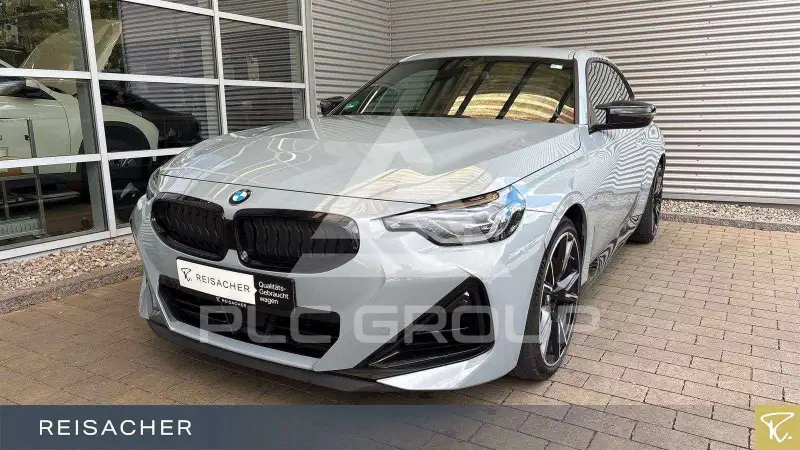2023 BMW 240M