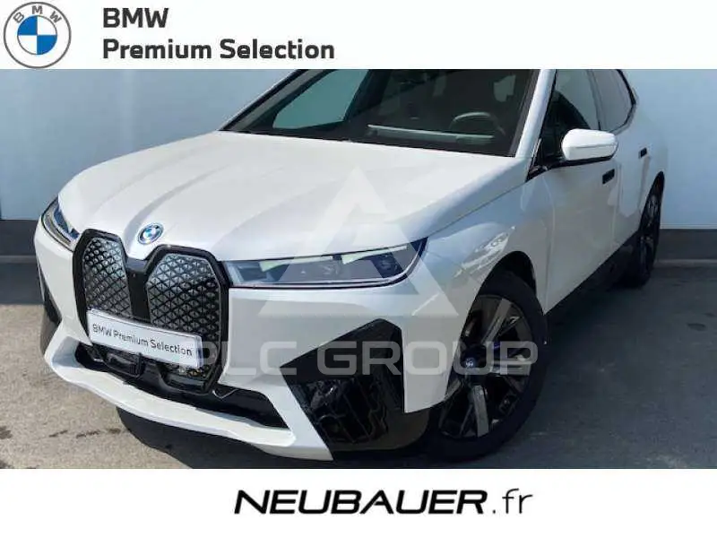 2023 BMW 523