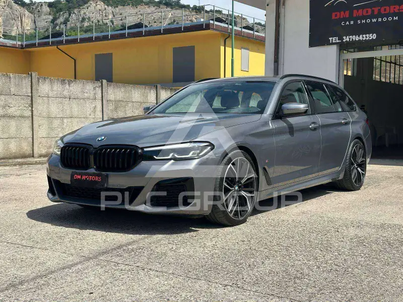 2023 BMW 530