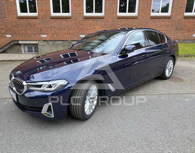 2023 BMW 530