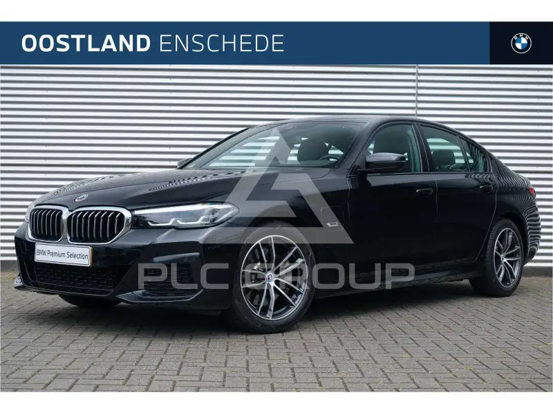 2023 BMW 530
