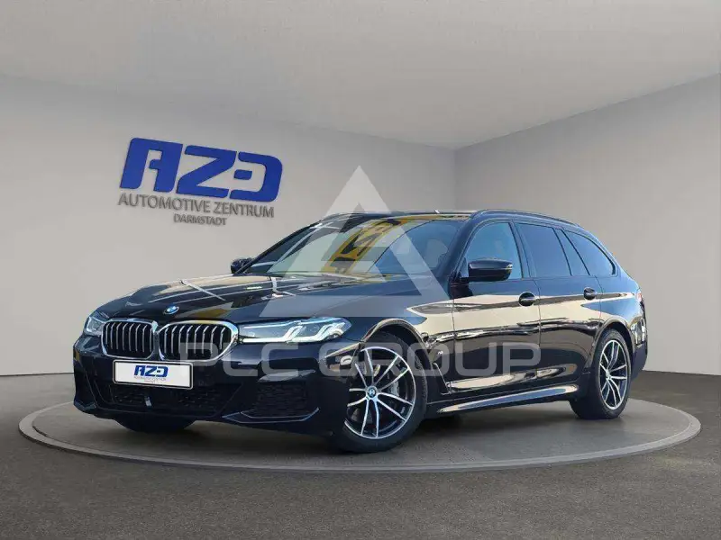 2023 BMW 530