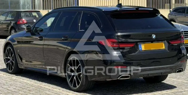 2023 BMW 530
