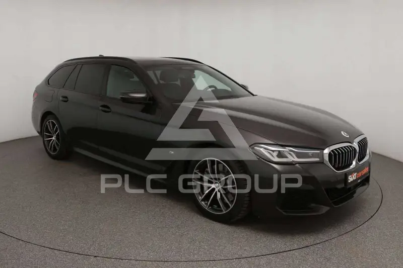 2023 BMW 530