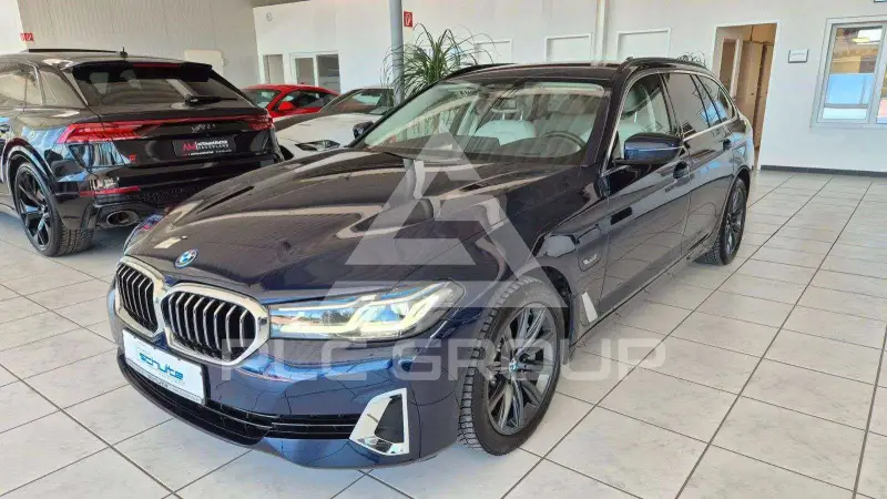 2023 BMW 530