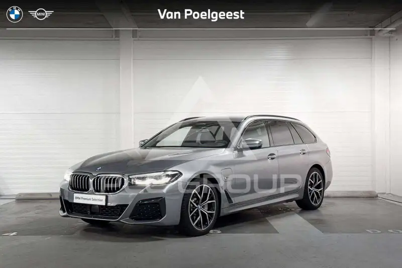 2023 BMW 530