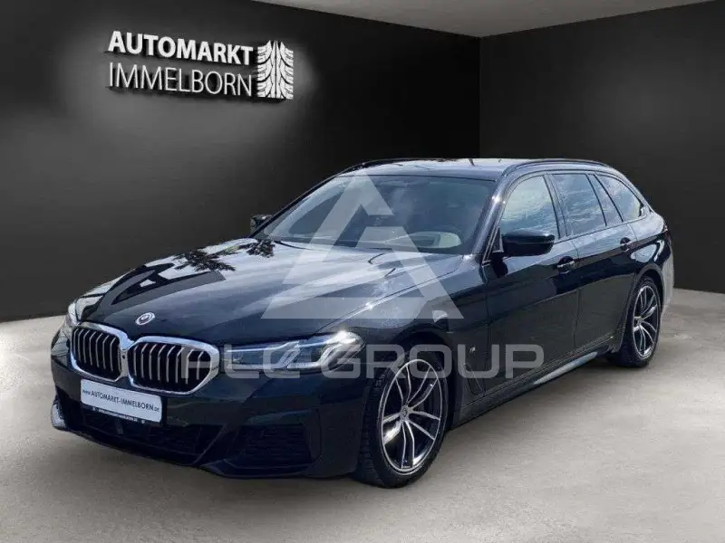 2023 BMW 530