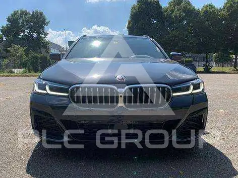 2023 BMW 530